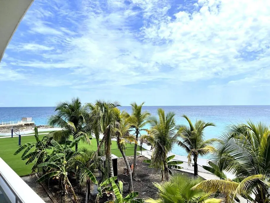 Maho Beach House - Sand Bar Condo - 1 Bedroom Suite