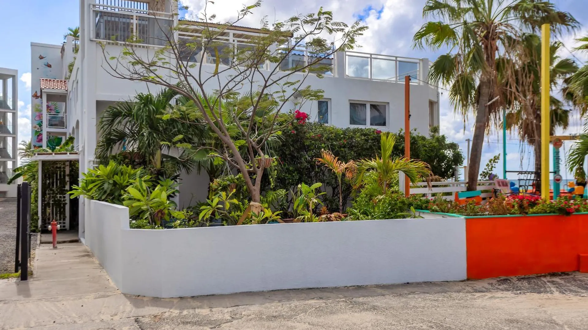 Maho Beach House - Sand Bar Condo - 1 Bedroom Suite 0*,  Sint Maarten/Saint Martin